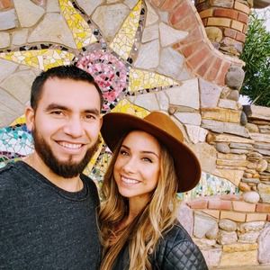 Meet your Posher, Whitney